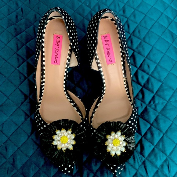 Betsy Johnson polka dot heels - Picture 1 of 4
